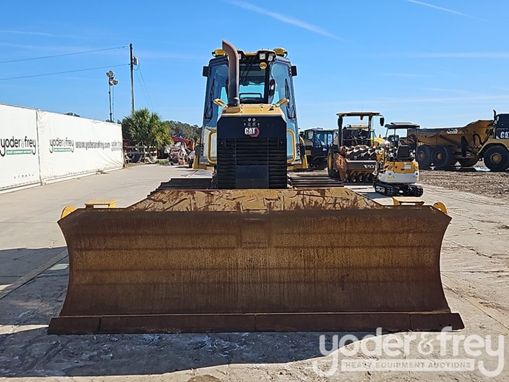 2022-caterpillar-d4-lgp-image-15