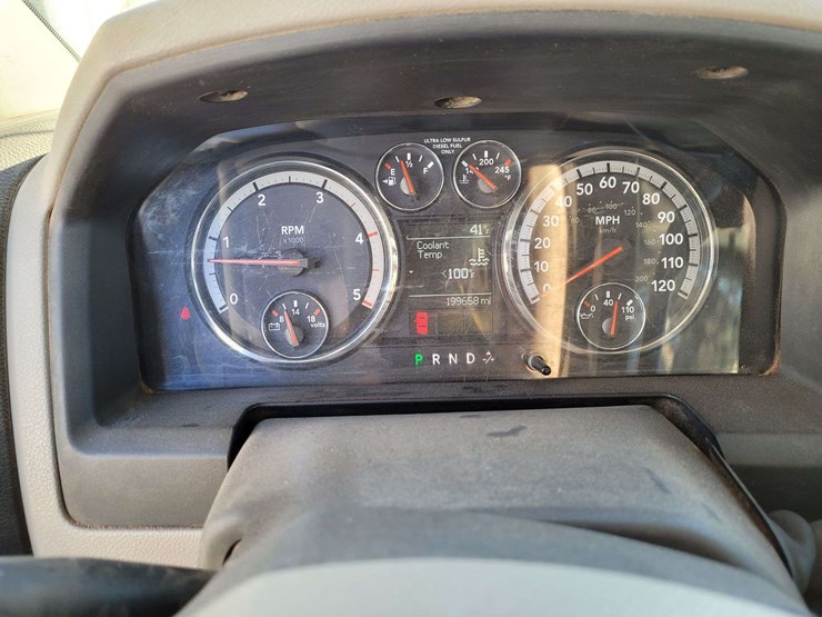 2011-ram-4500-slt-image-19