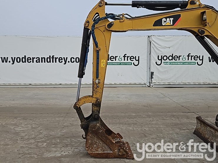 2014-caterpillar-305e-cr-image-18