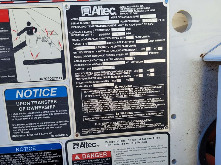 2019-ford-f550-image-11