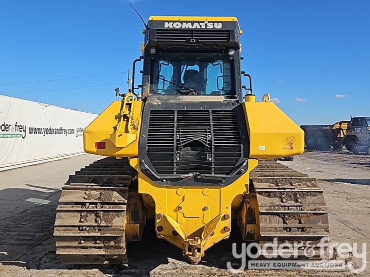 2023-komatsu-d71px-24-image-26