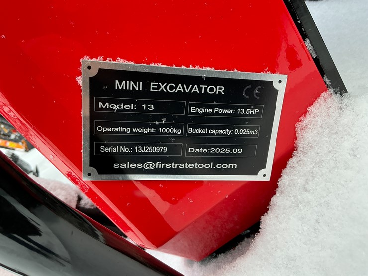 #1206-•-unused-future-ft13-mini-excavator-image-47