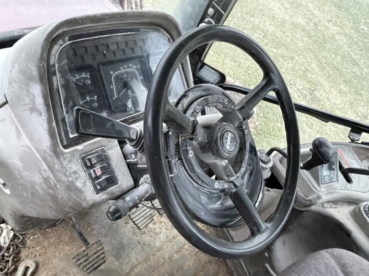 case-ih-mxm130-image-17