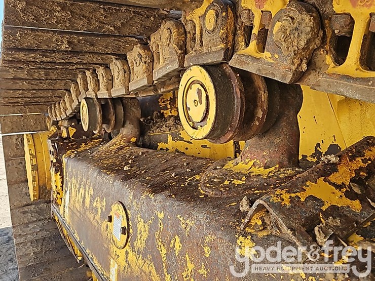 2022-komatsu-d61px-24-image-11