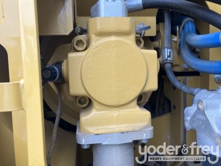 2022-caterpillar-315-gc-image-21