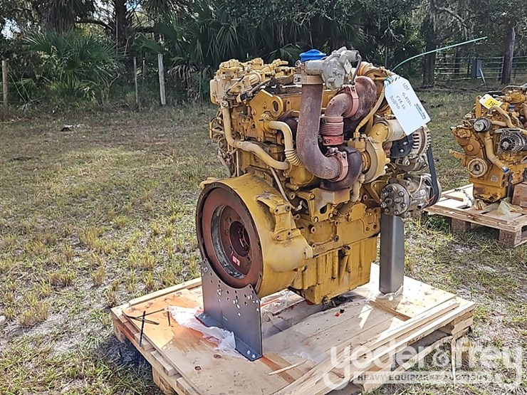 caterpillar-c4.4-image-4