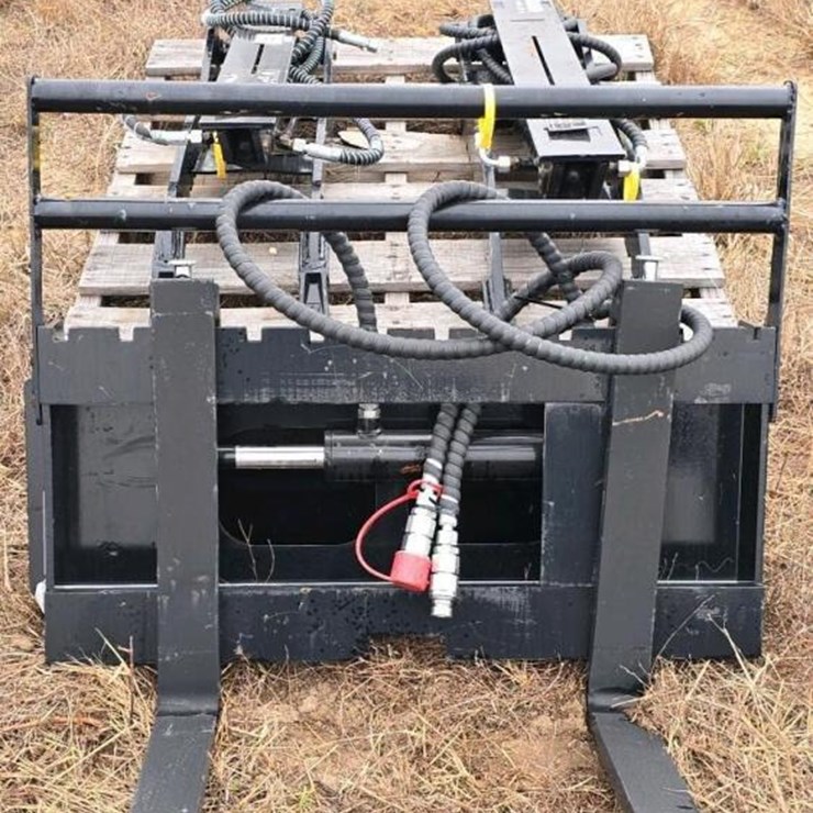 MINI SKID STEER HYDRAULIC ADJUSTABLE FORKS