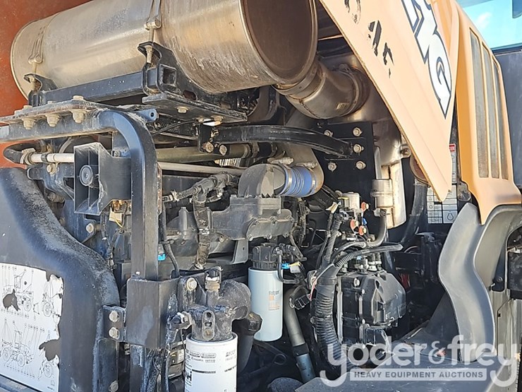 2017-case-621g-image-24