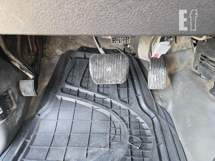 2010-ford-f150-image-11