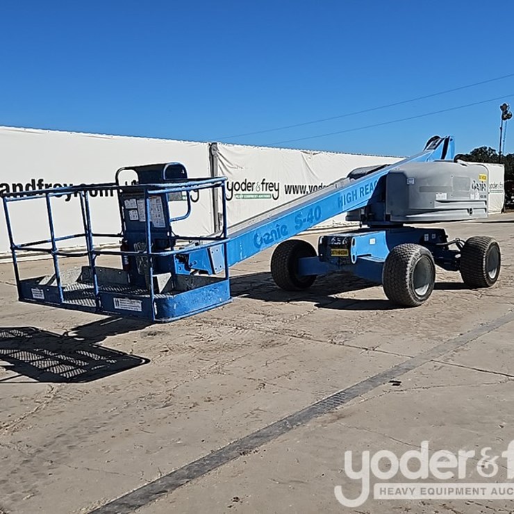2015 GENIE S40