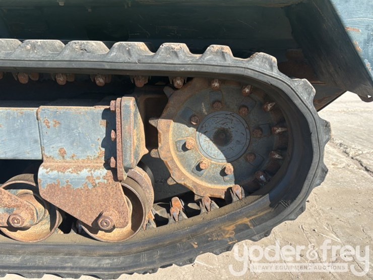 2010-yanmar-c30r-2b-image-10