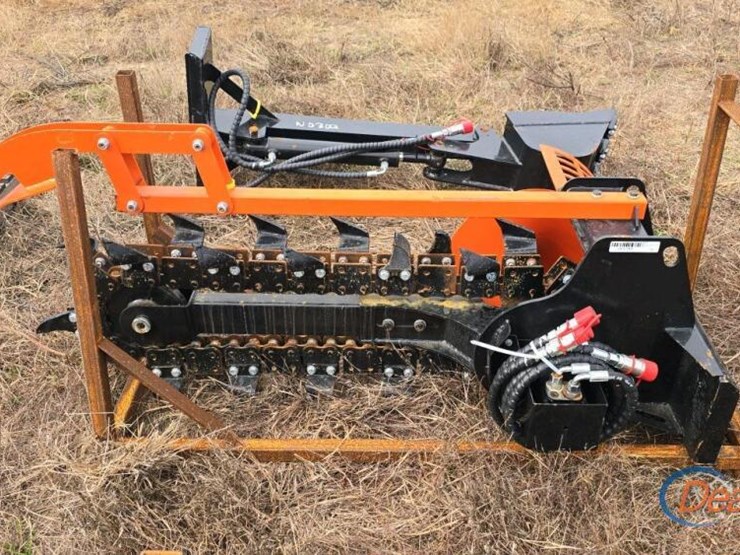 mini-skid-steer-trencher-image-1