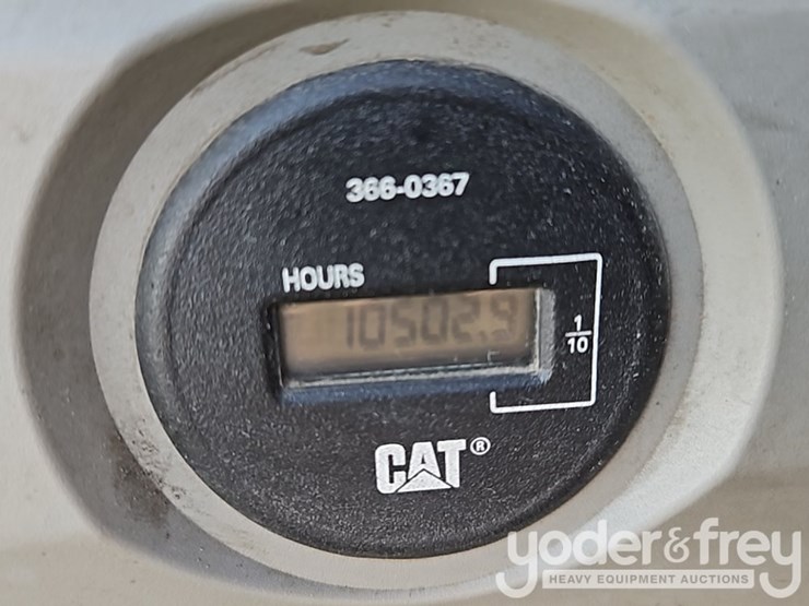 2019-caterpillar-352fl-image-51