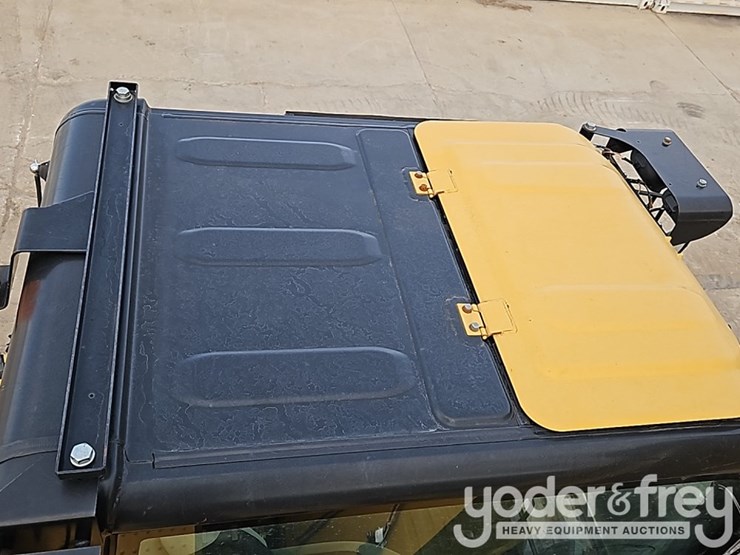 2019-caterpillar-311-flrr-image-32