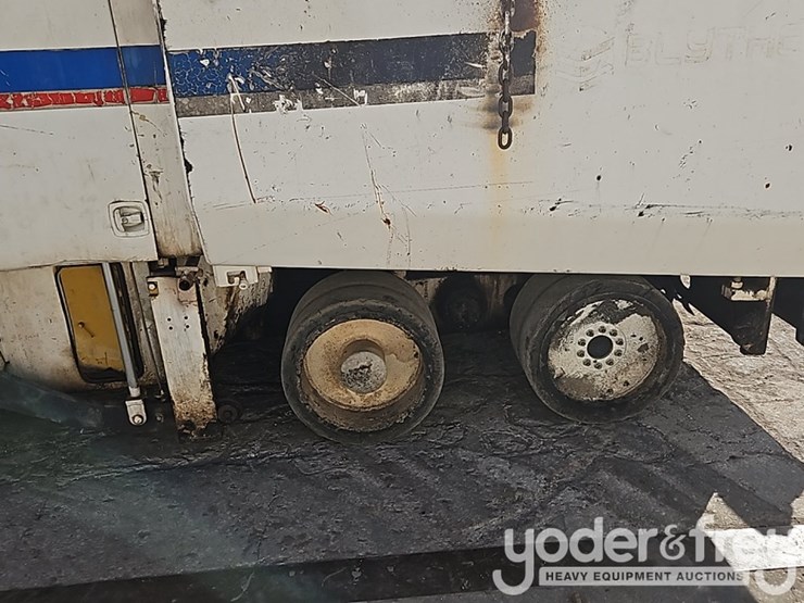 2014-caterpillar-ap-1000e-image-9