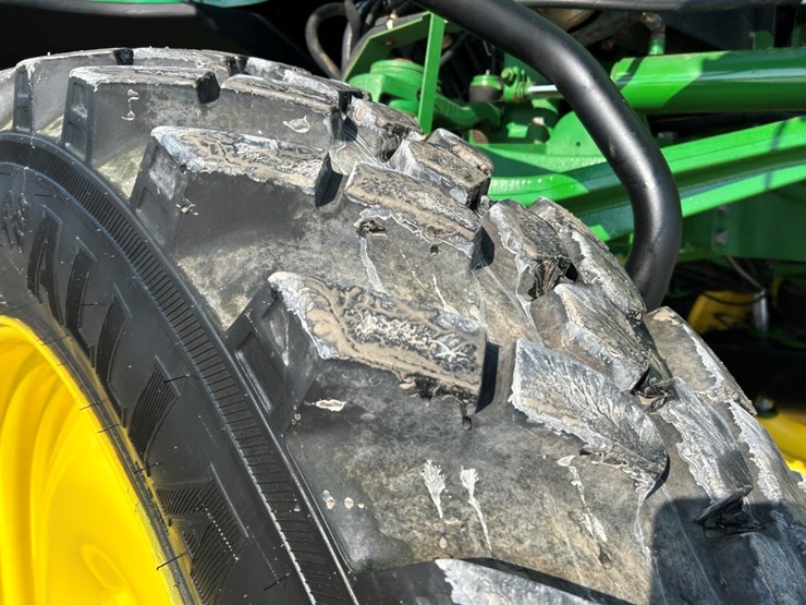 2015-john-deere-r4030-image-76