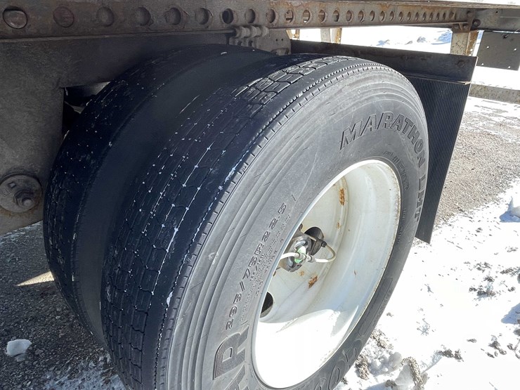 2023-stoughton-trailer-image-26