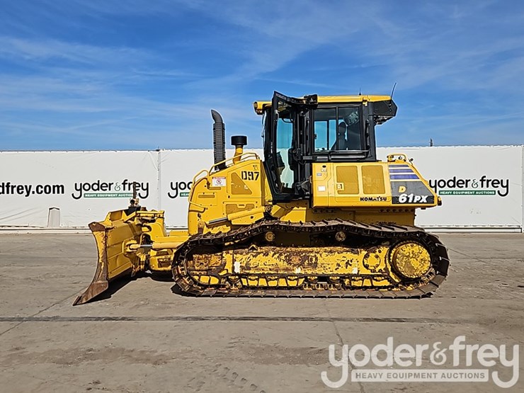 2022-komatsu-d61px-24-image-3