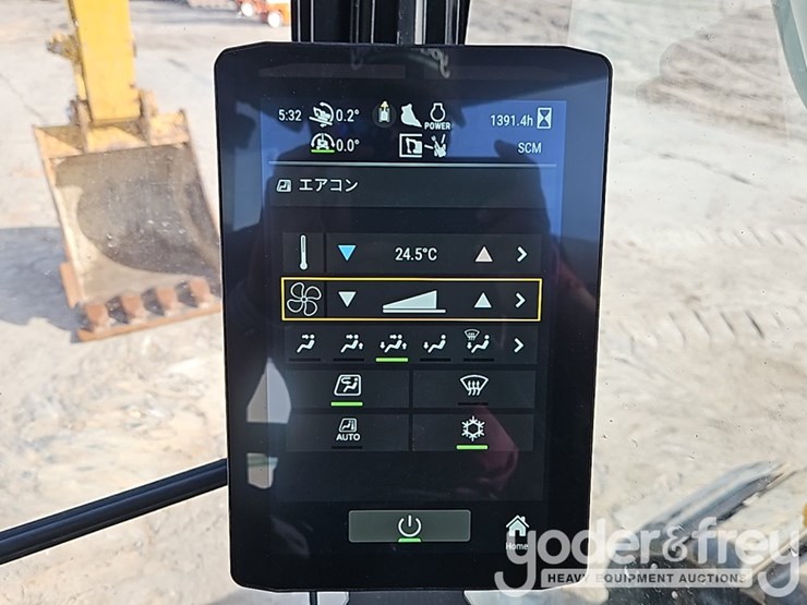 2021-caterpillar-325-image-38