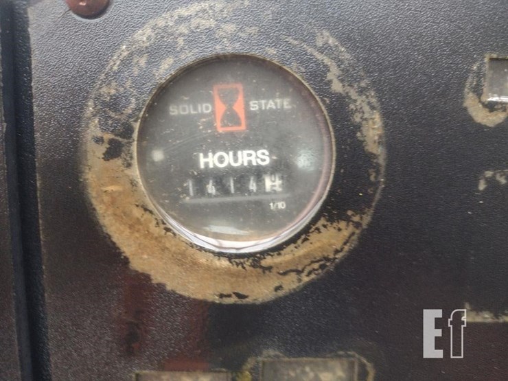 2005-jlg-g9-43a-image-6