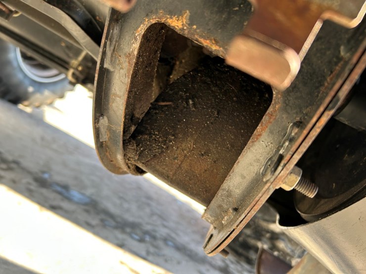 2007-case-ih-7010-image-87