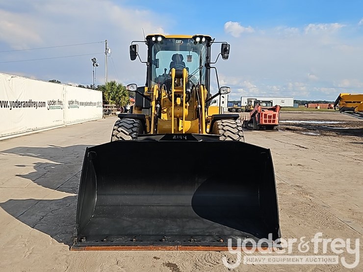 2026-caterpillar-930-image-14