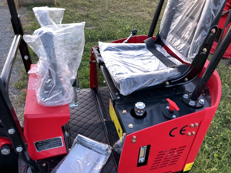 #1205-•-unused-future-ft13-mini-excavator-image-14