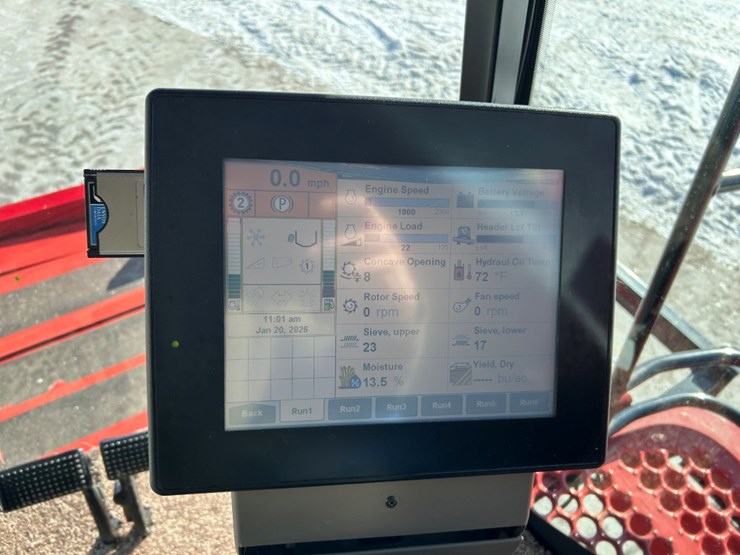 2007-case-ih-7010-image-43