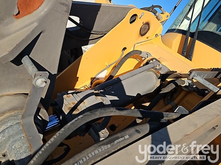 2019-volvo-l70h-image-16