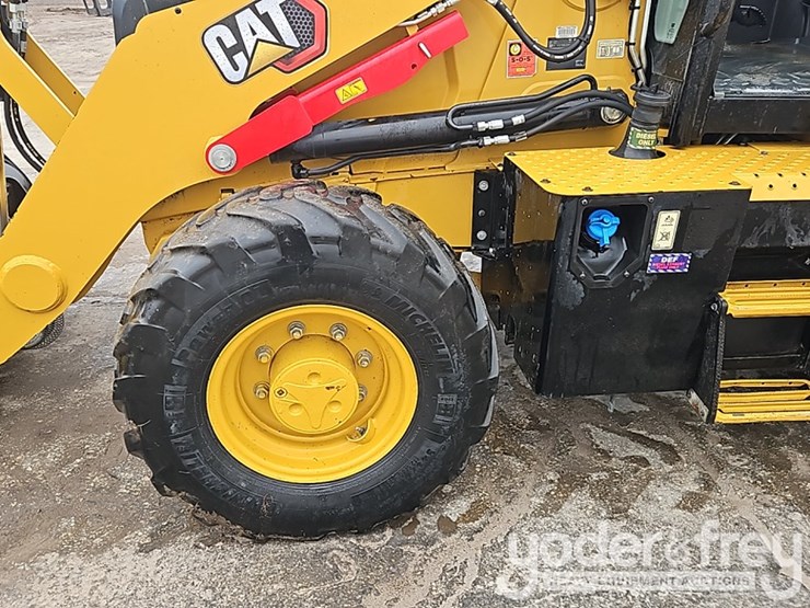 2023-caterpillar-420-xe-image-13