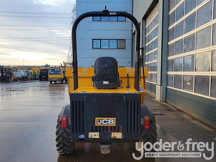 2018-jcb-3tft-image-4