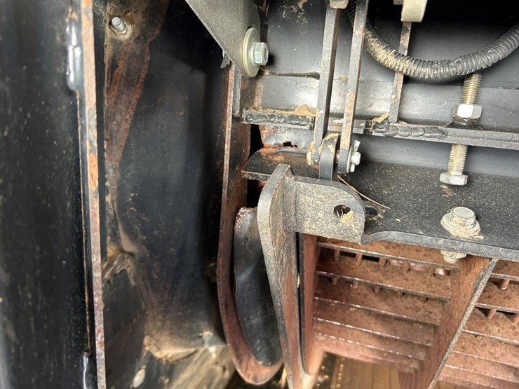 2007-case-ih-7010-image-73