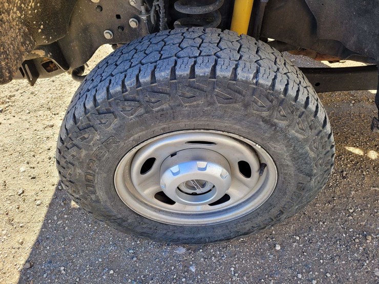 2017-ford-f350-image-19