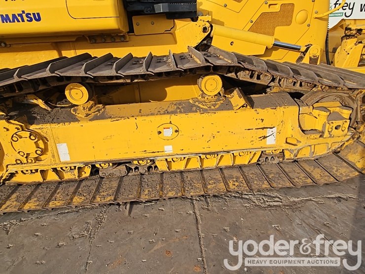 2023-komatsu-d61px-24-image-16