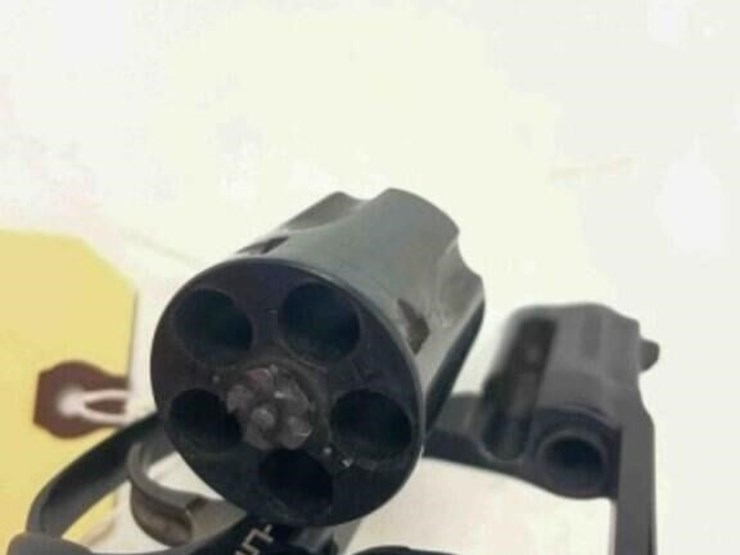 taurus-revolver-image-9