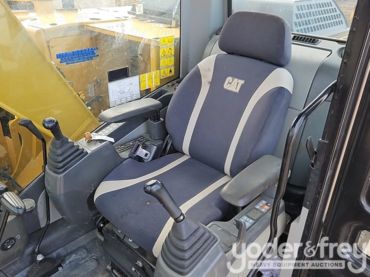 2019-caterpillar-311-flrr-image-36