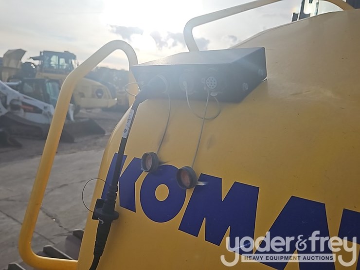 2023-komatsu-d61px-24-image-31