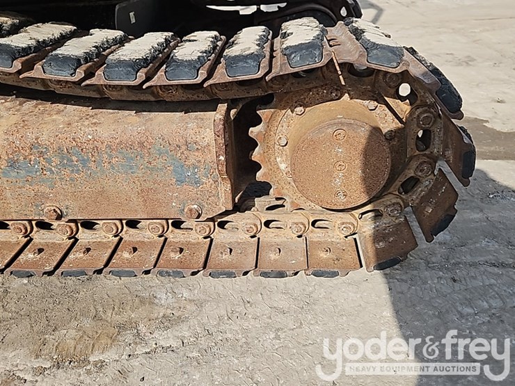 2015-caterpillar-303e-cr-image-26