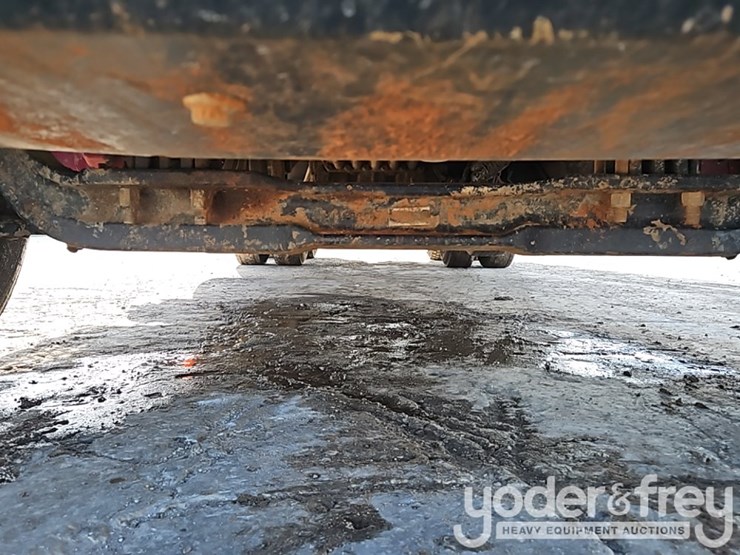 2021-kenworth-t880-image-13