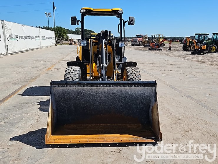 2023-jcb-407-image-14