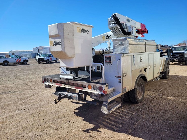 2019-ford-f550-image-5