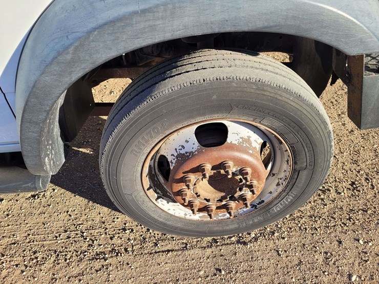 2011-ram-4500-slt-image-24