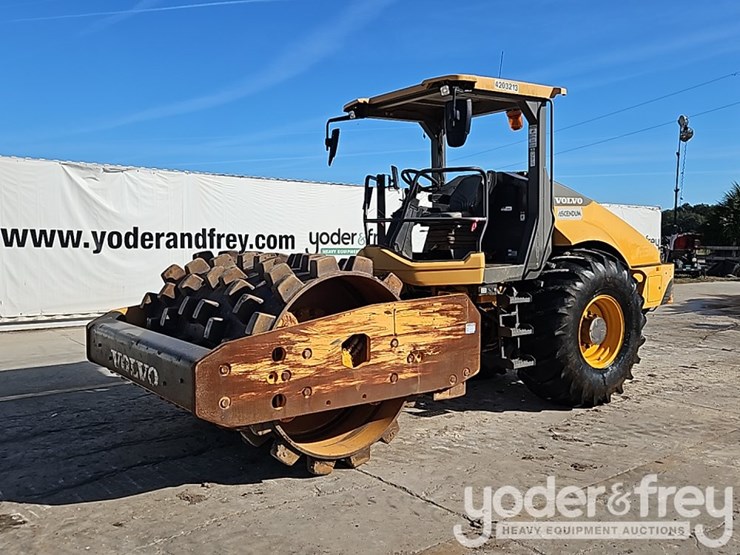 2018-volvo-sd115b-image-1