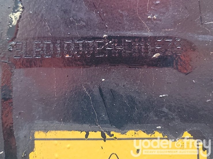 2017-jcb-9tft-image-34