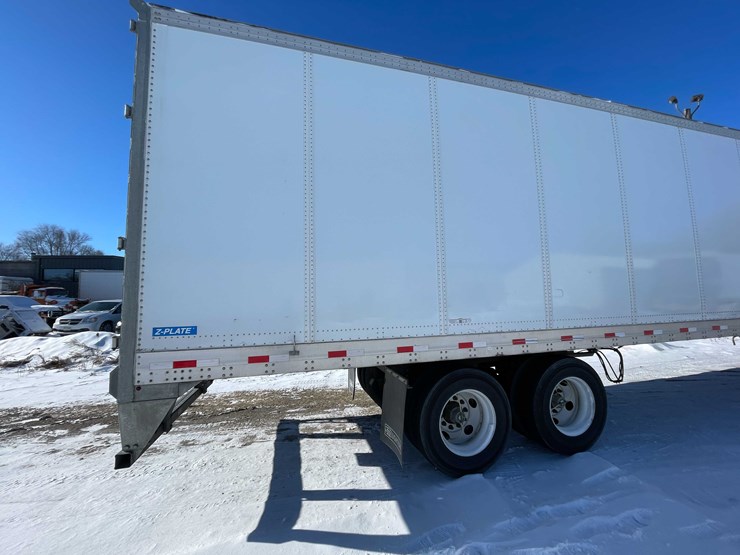 2023-stoughton-trailer-image-7