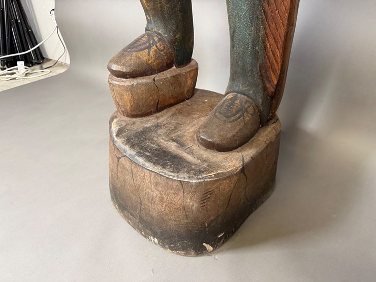 #9-•-#5020-•-life-size-6’8”-cigar-store-indian-statue-image-13