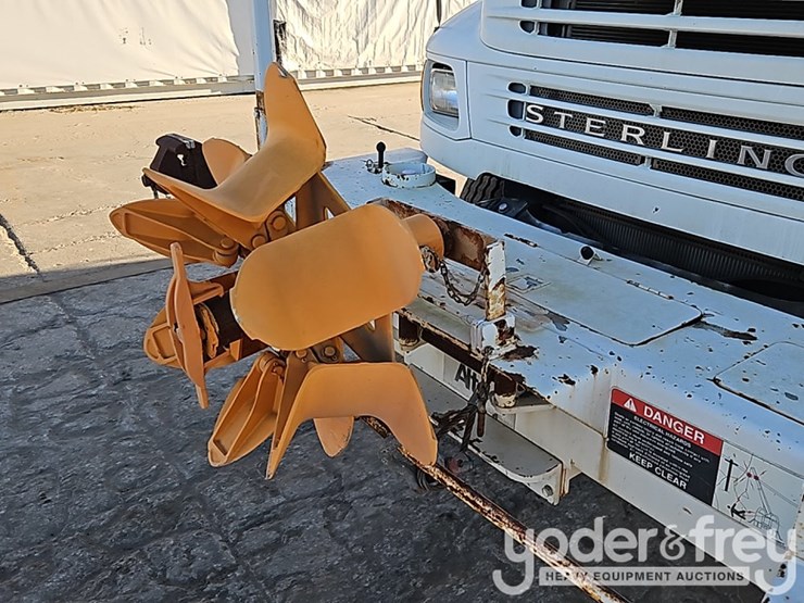 2009-sterling-acterra-image-28