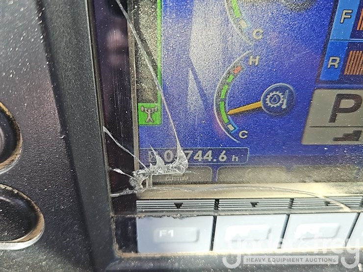 2022-komatsu-d61px-24-image-37