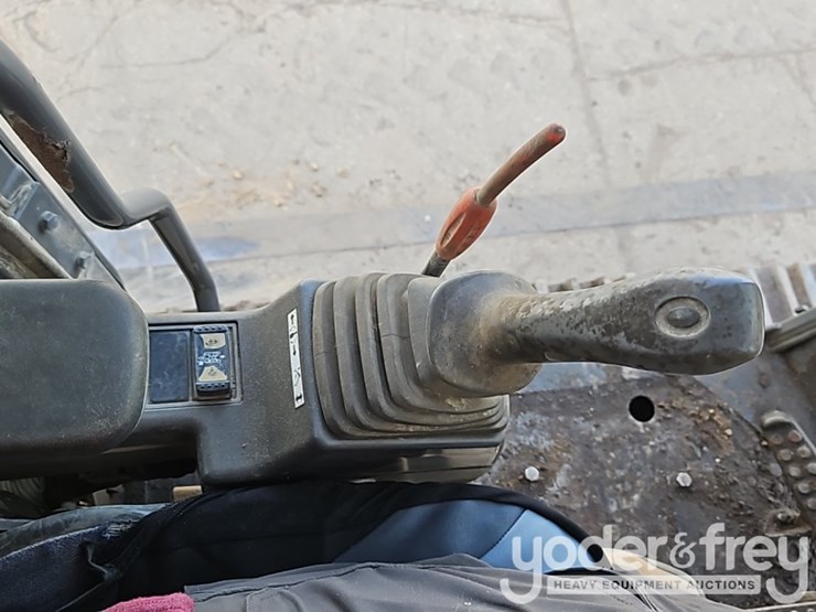 2006-hitachi-zx350-lc-3-image-35