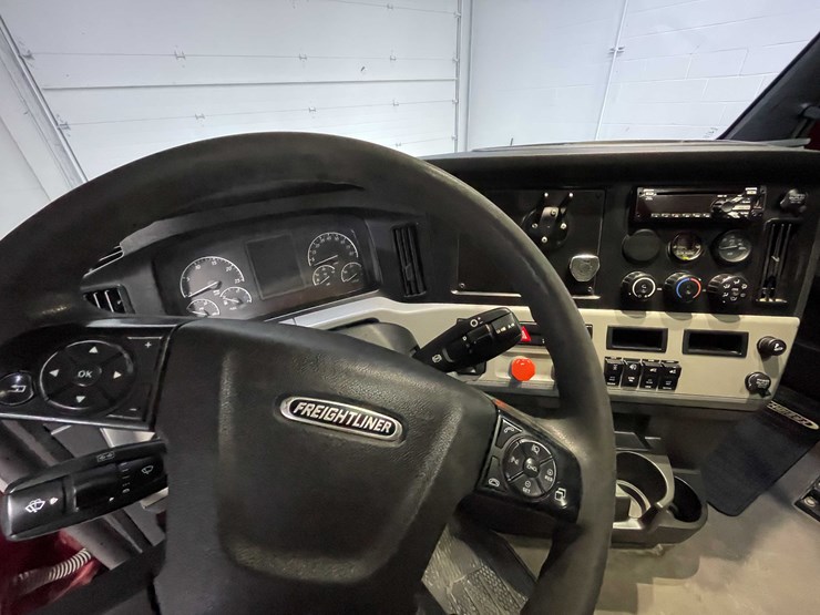 #6226-•-2021-freightliner-cascadia-semi-truck-(title-in-delay)-image-80